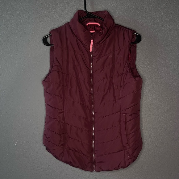Burgundy Puffer Vest Aeropostal - Picture 1 of 3